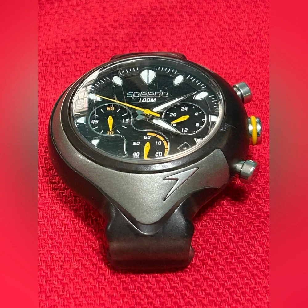 Speedo Analog Chrono Black Dial Men's Watch #SD55161BX New Battery Works No Band